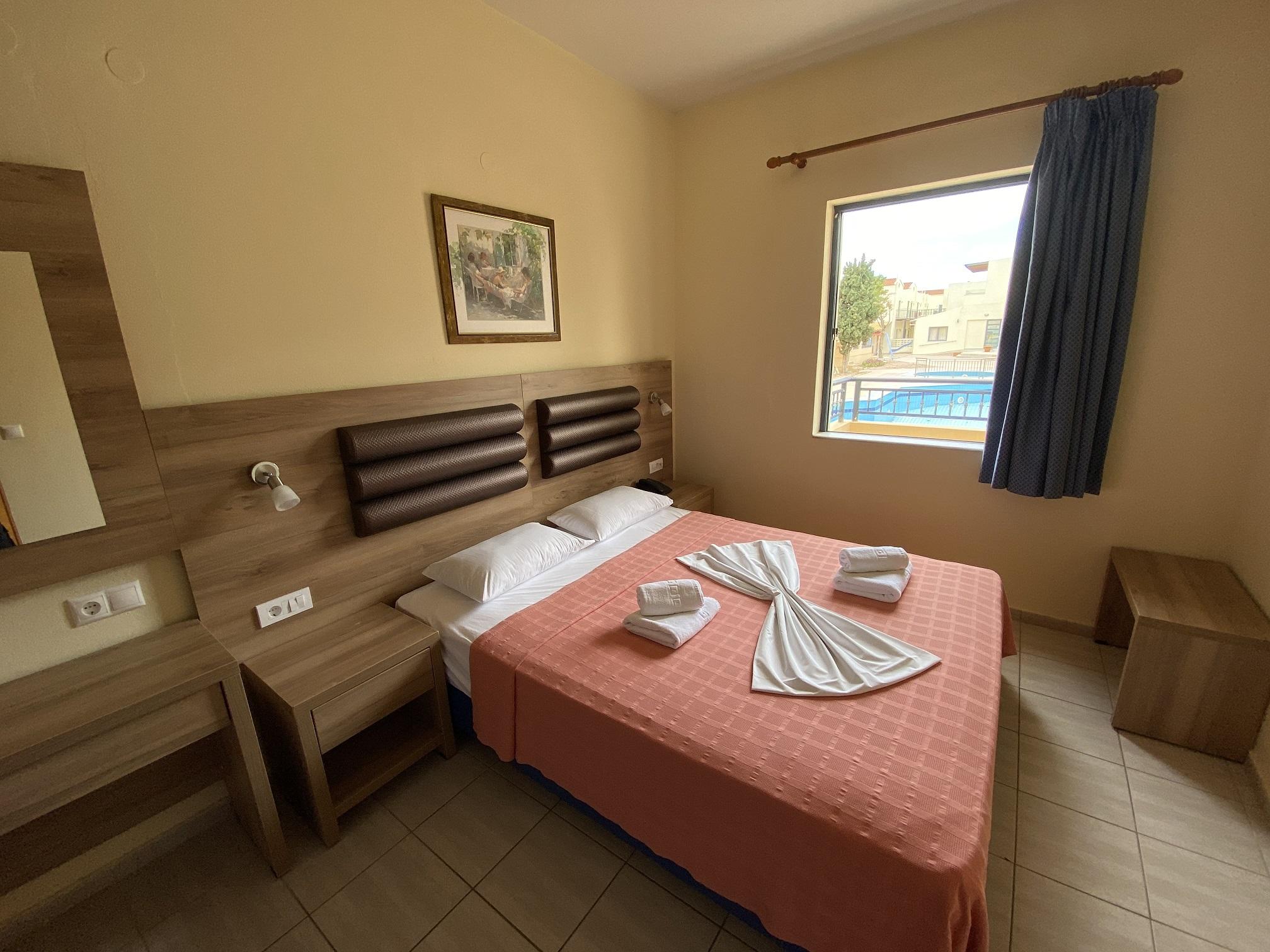 Blue Aegean Hotel & Suites Gouves Bagian luar foto