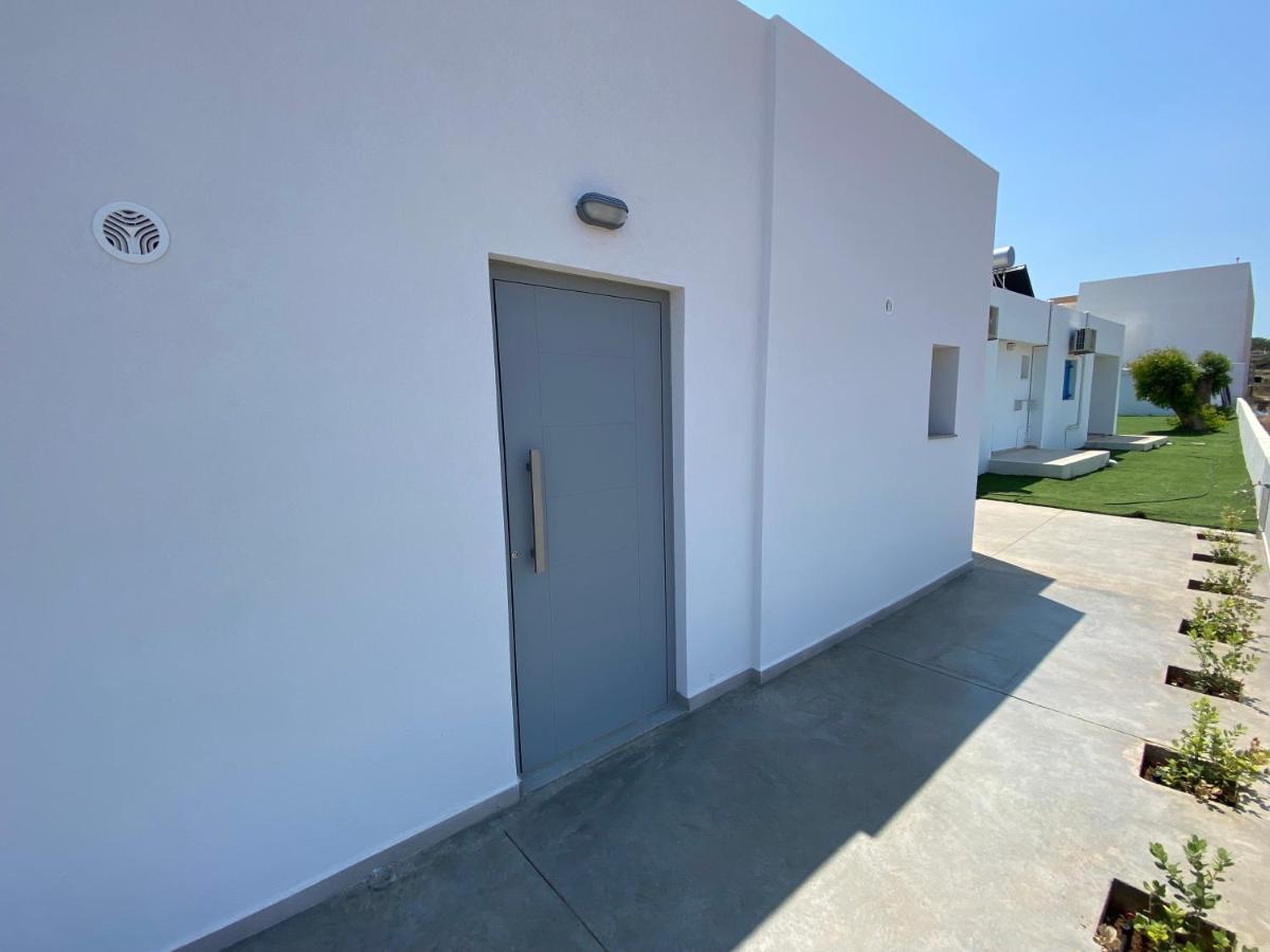 Blue Aegean Hotel & Suites Gouves Bagian luar foto