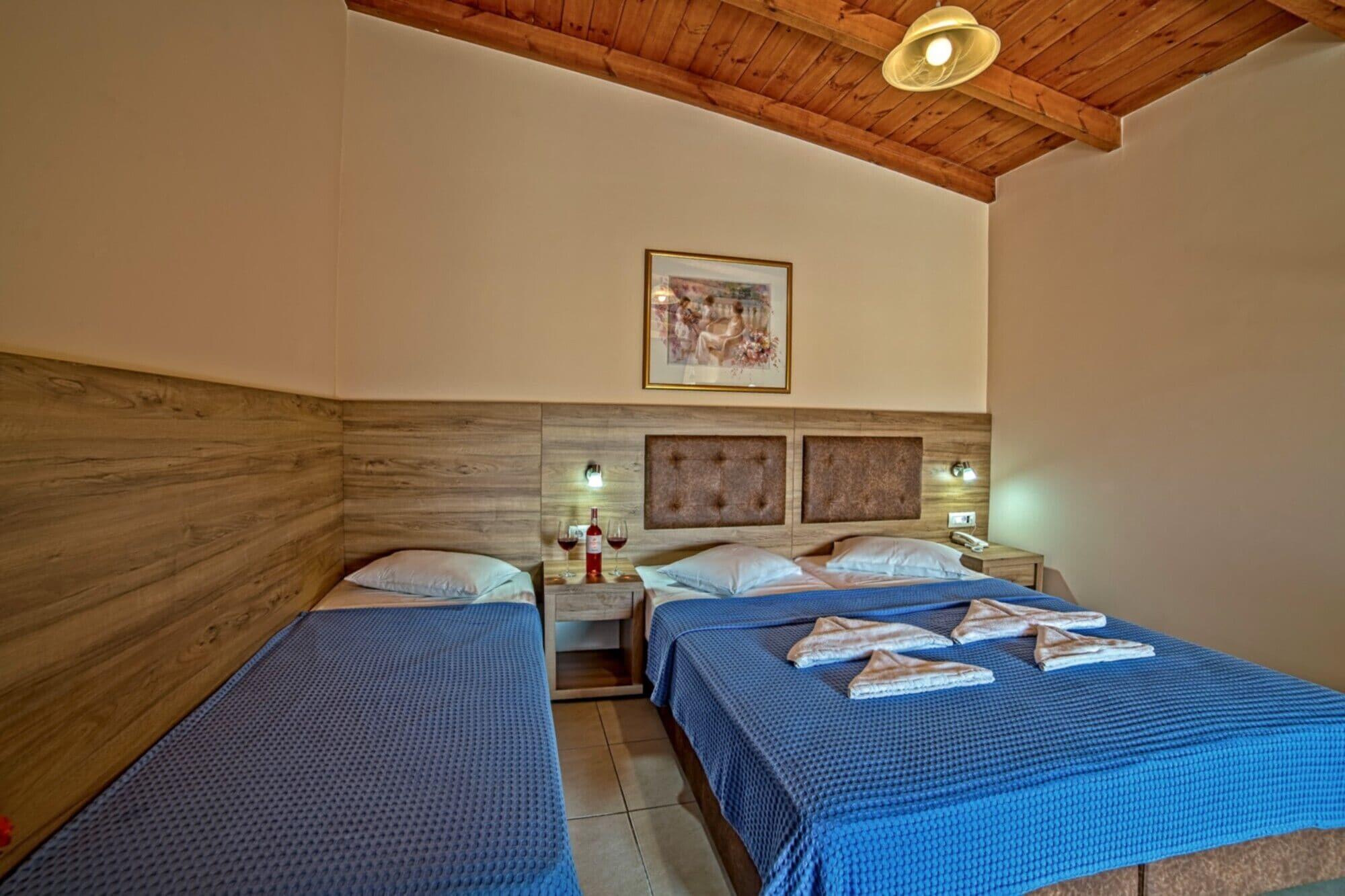Blue Aegean Hotel & Suites Gouves Bagian luar foto