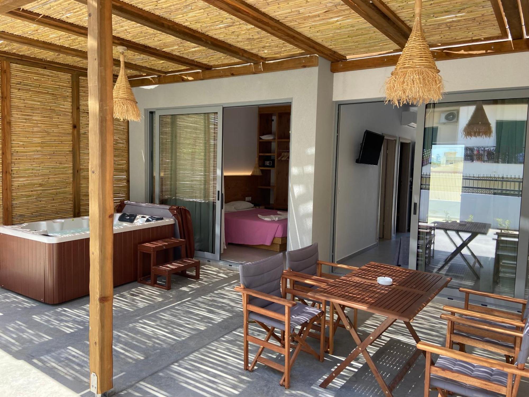 Blue Aegean Hotel & Suites Gouves Bagian luar foto